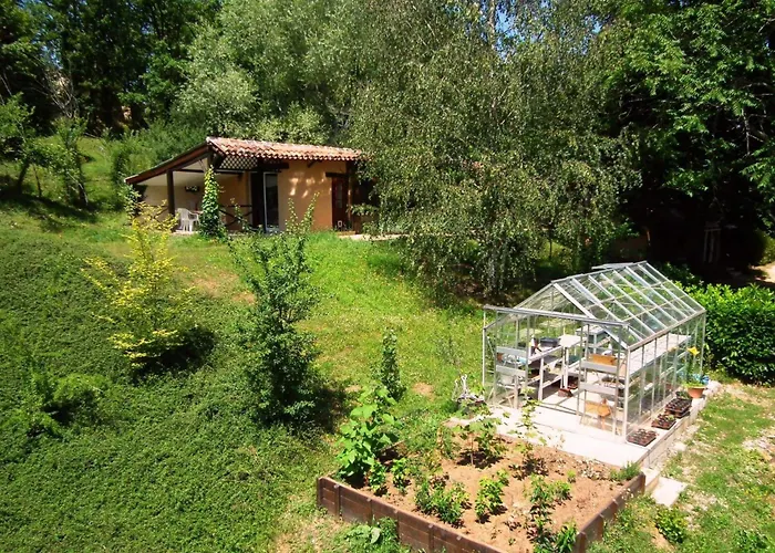 Domaine La Chatiere Mit Jacuzzi By Interhome * Gavaudun